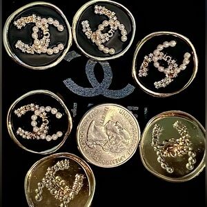 -CocoCCstyle(”Set6”)embellished crystals/fauxPearls/25m/Black/Gold/Repro🤩…